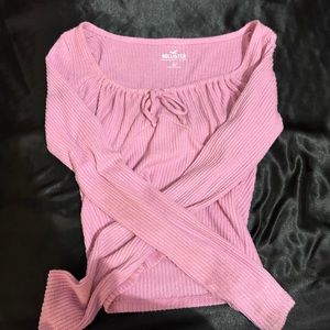 Pink Hollister long sleeve, size small, worn once, great condition.